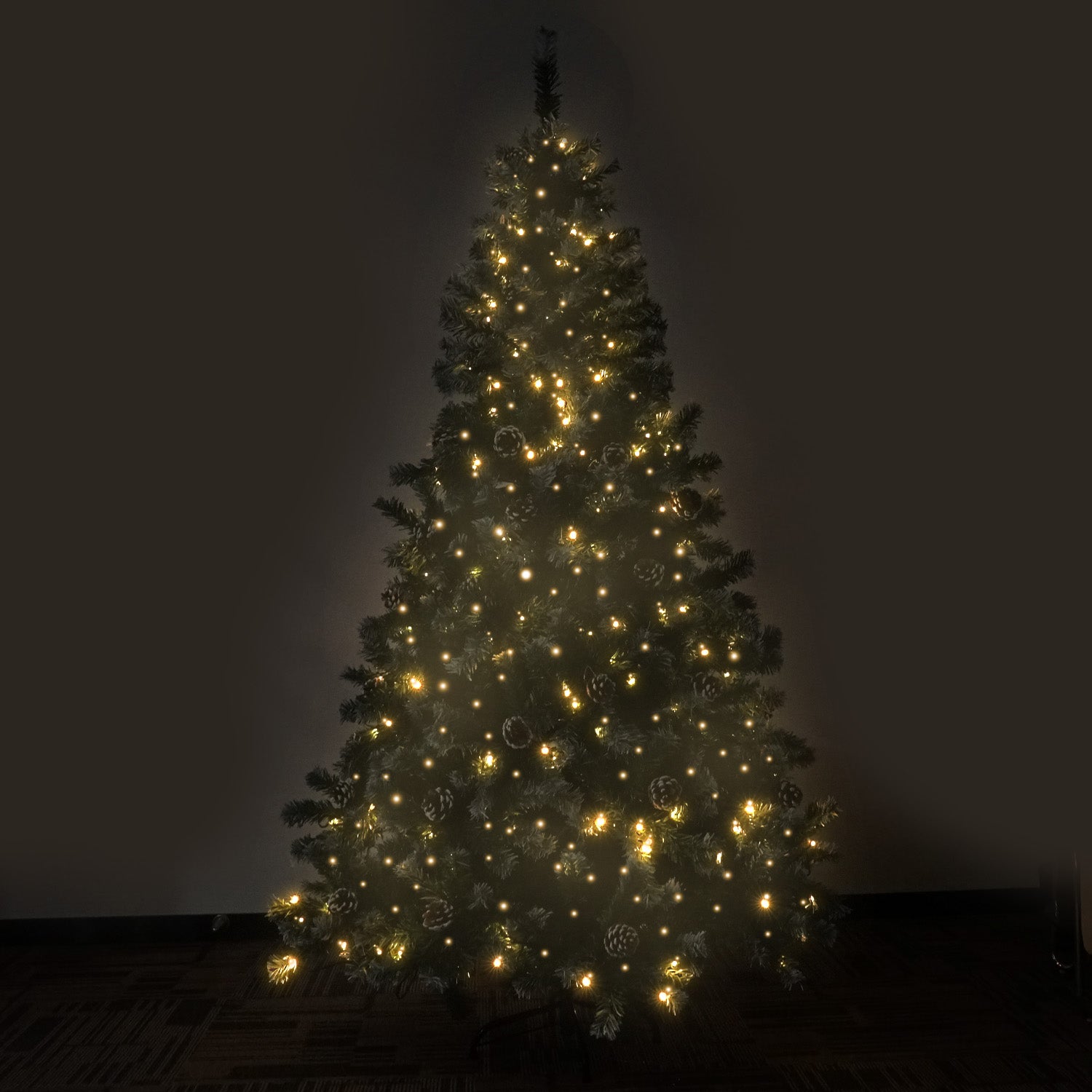 6FT Snow-Tipped Pre-Lit Christmas Tree – 250 Warm LEDs