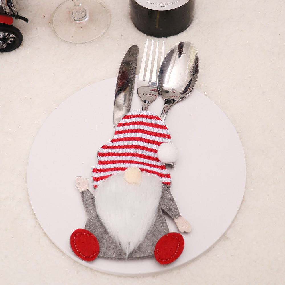 Christmas Gnome Cutlery Holder – 10-Pack Festive Silverware Pouches in Single Design 🧙‍♂️