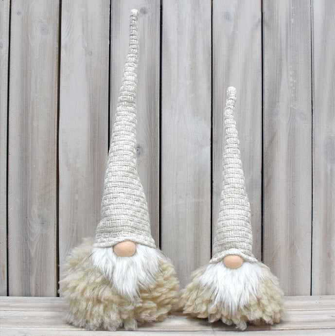 Handcrafted Nordic Christmas Gnome – Guardian of Festive Cheer & Good Luck 🧝‍♂️