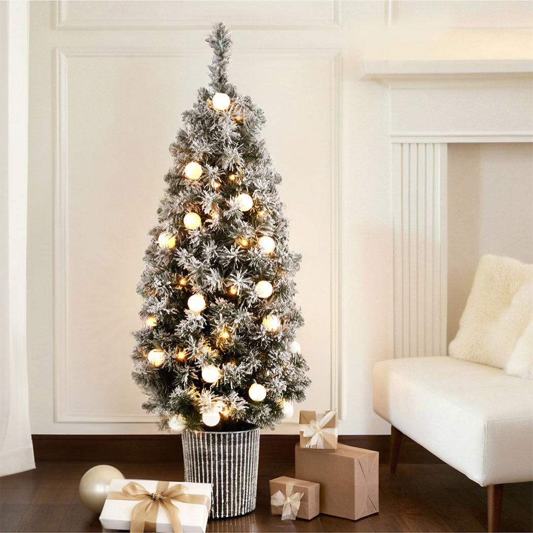 4FT Pre-Lit Potted Christmas Tree | Compact Design with Warm White LEDs