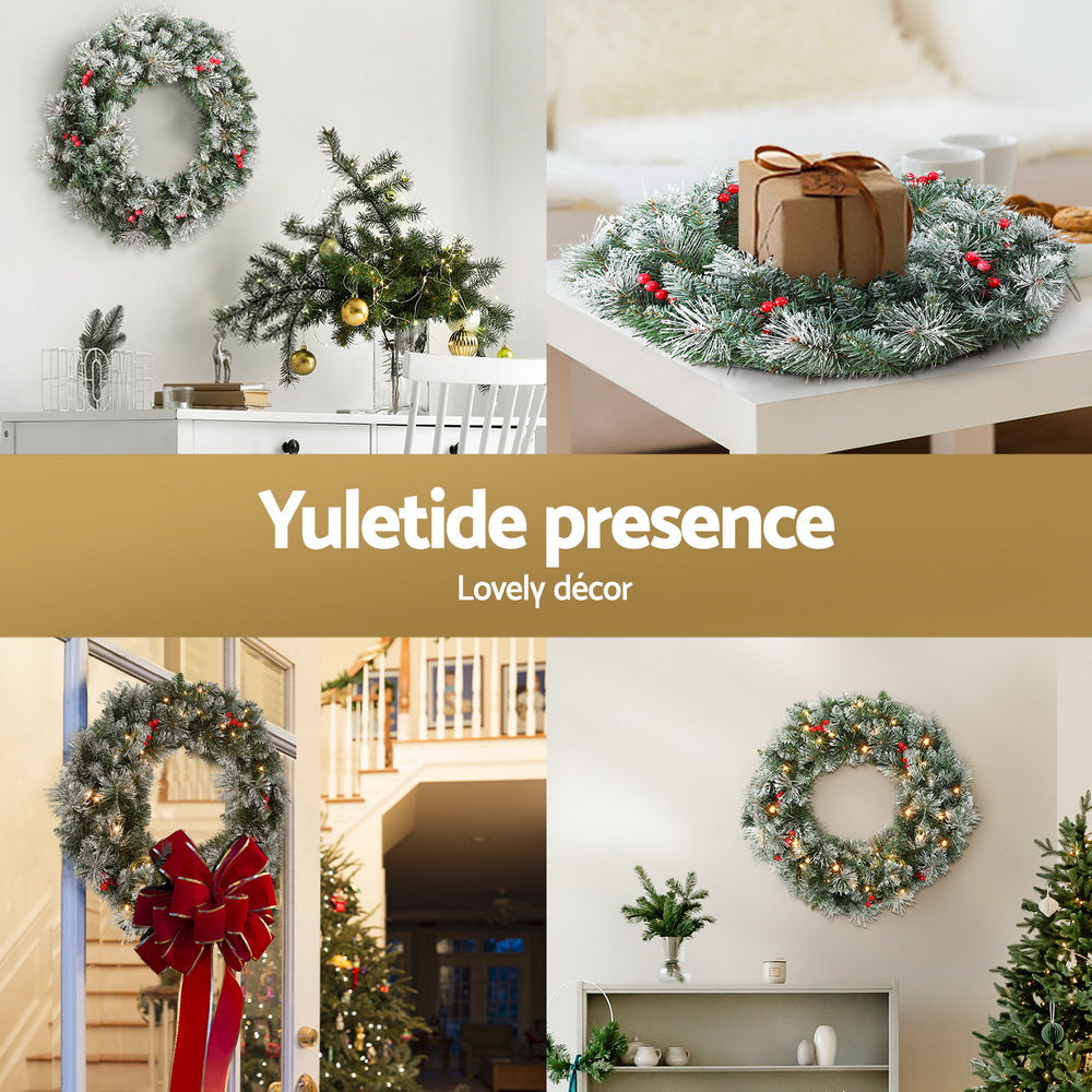 60cm Pre-lit Snow-Frosted Christmas Wreath with Red Berries & Pine Needles – Classic Holiday Decoration