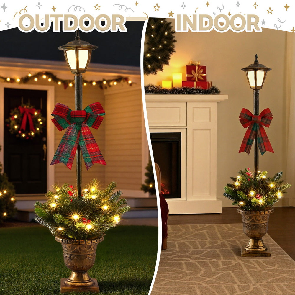 125cm Classic Christmas Lamp Posts (Set of 2) with 50 Warm LEDs